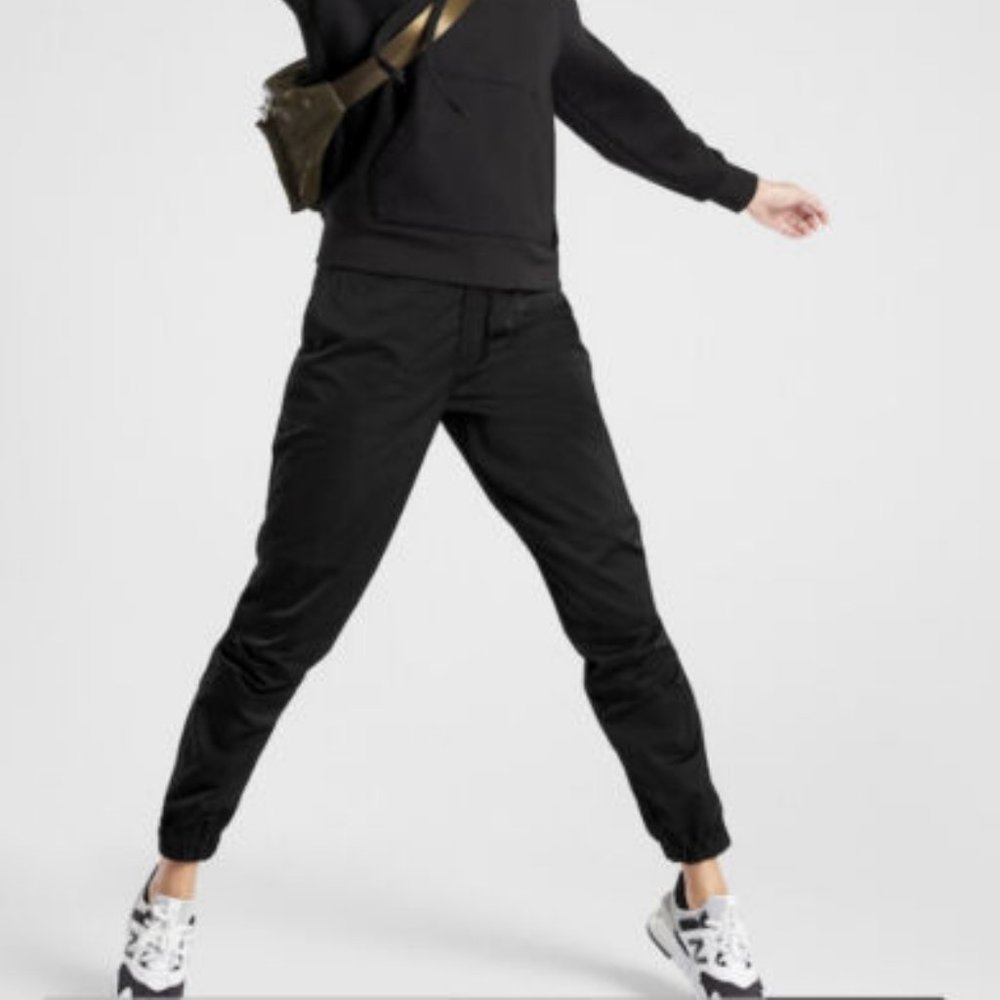 Athleta Radiant Jogger NWT